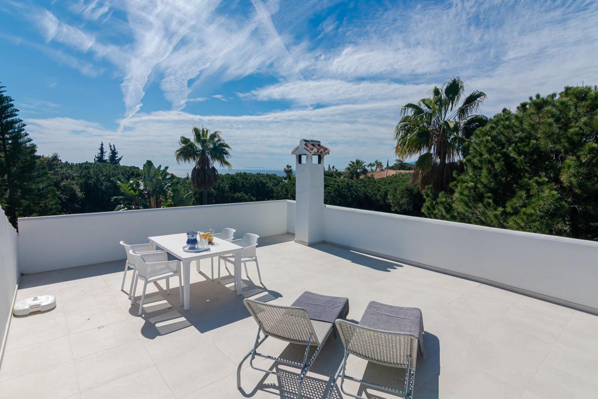 Great Villa Near Beach And Marbella Exterior photo